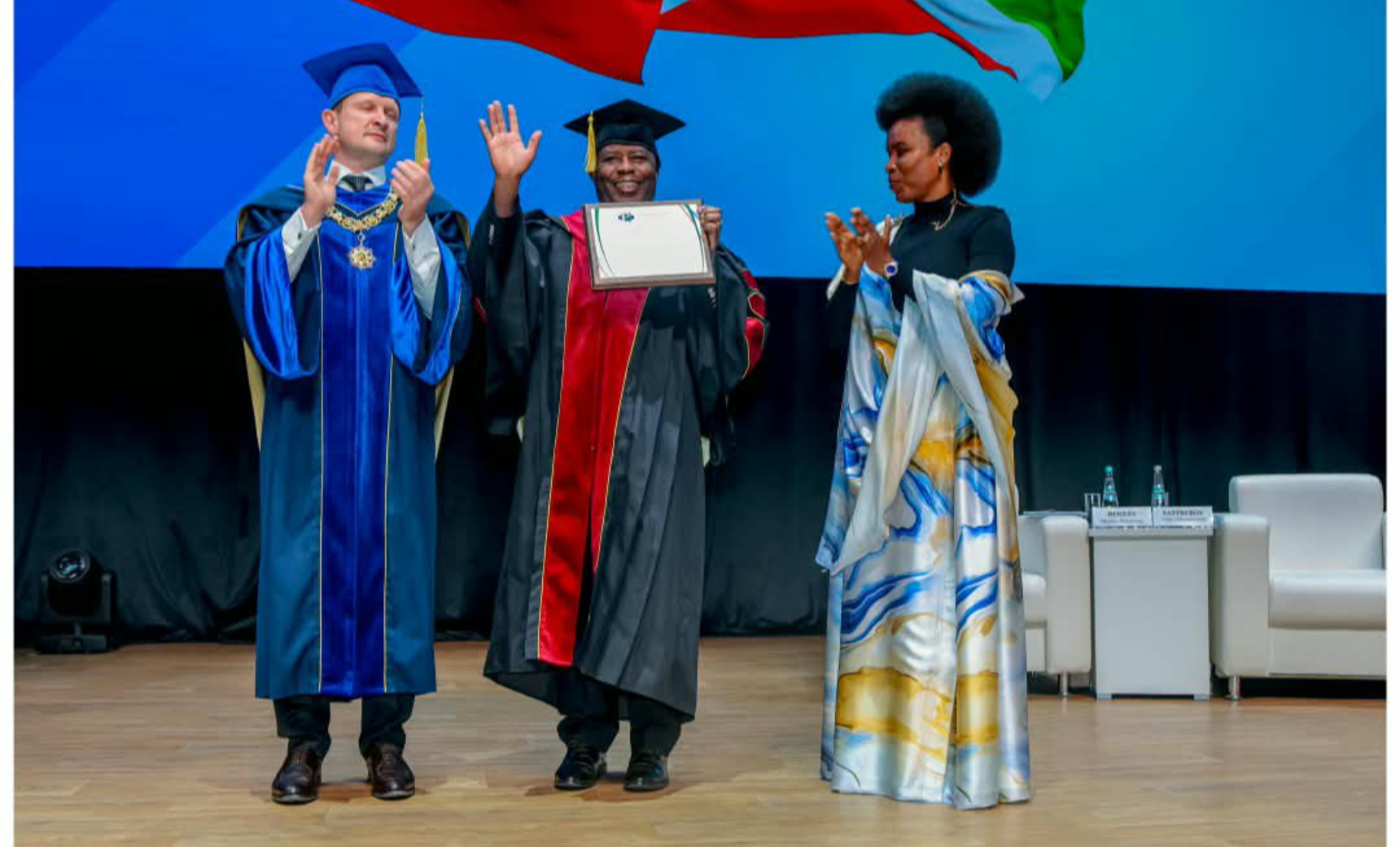 Ndayishimiye yahawe impamyabumenyi y’icyubahiro mu Burusiya
